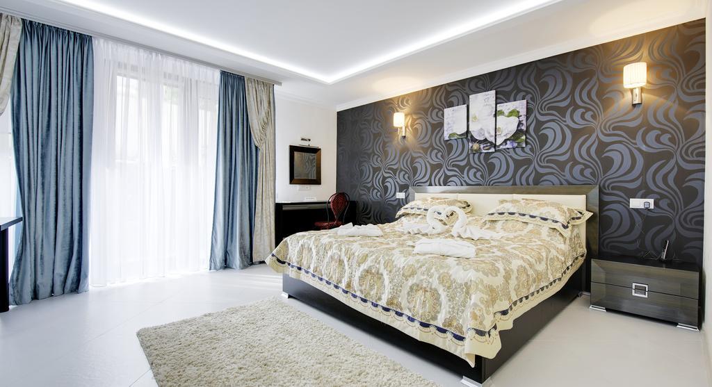 Pearl Mini-hotel Hotel
