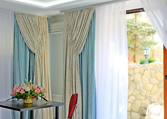 Pearl Mini-Hotel